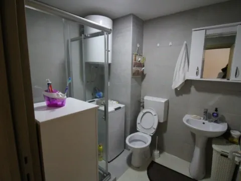 Prodaja, jednosoban stan, 33m², Centar, Podgorica - image 4