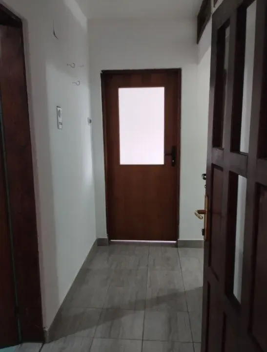 Izdavanje, kuća, 90m², Centar, Kolašin