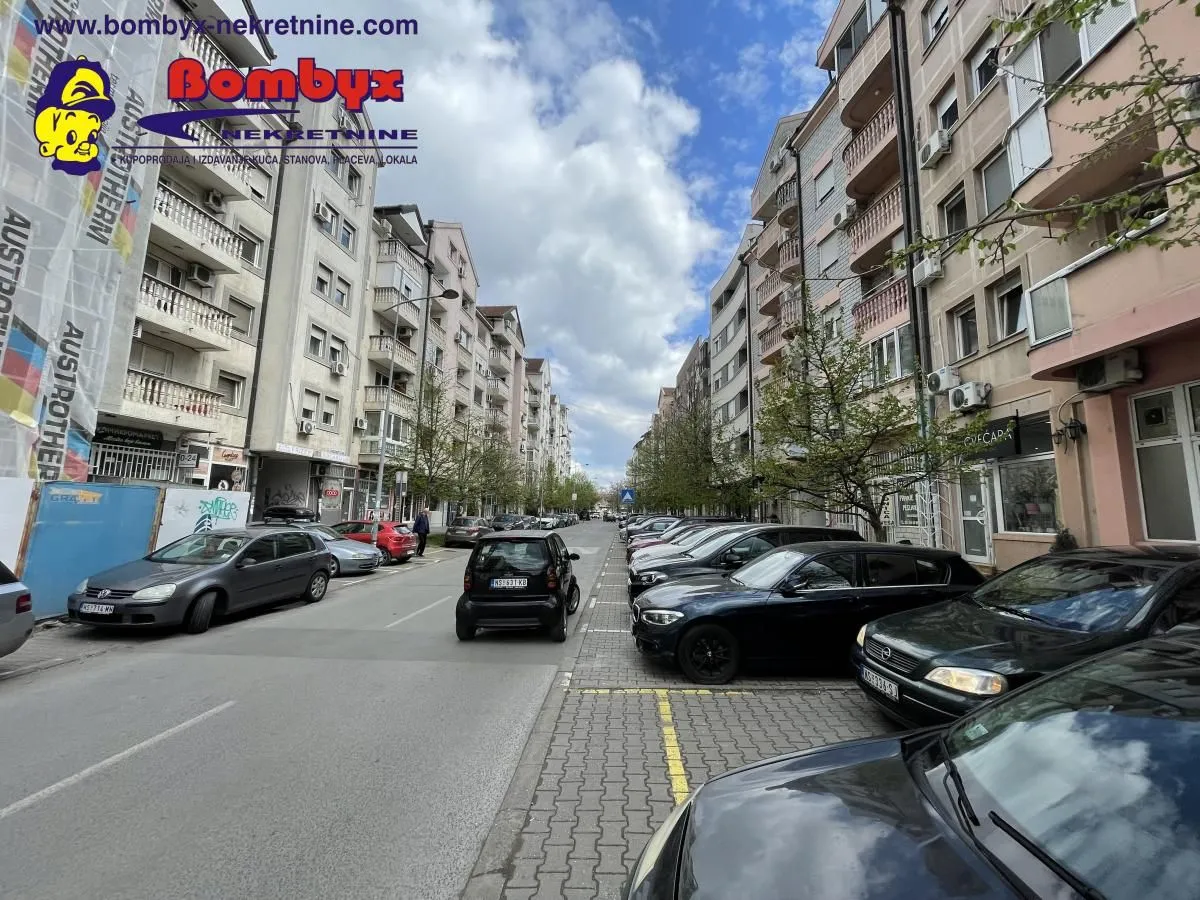 Sale, office space, 108m², Bulevar Oslobodjenja, Novi Sad Sve Podlokacije