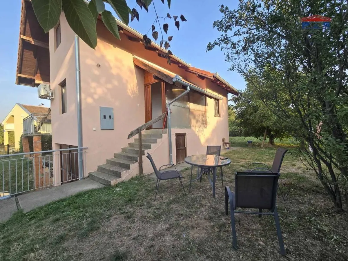 Izdavanje, kuća, 70m², Petrovaradin, Novi Sad