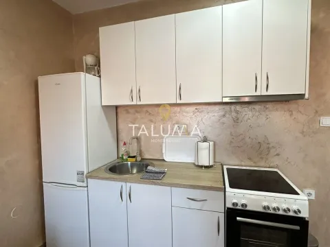 Izdavanje, dvosoban stan, 55m², Preko Morače, Podgorica - image 4