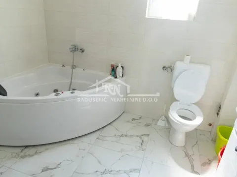 Sale, three bedroom apartment, 71m², Miljakovac, Rakovica - image 4