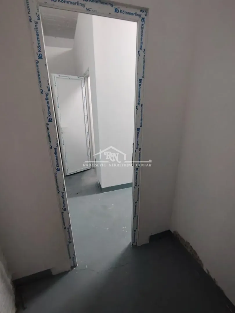 Sale, three bedroom apartment, 78m², Zvezdara Sve Podlokacije, Beograd