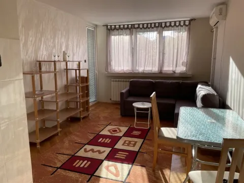 One Bedroom Apartment for Rent, 34m2, Autokomanda, Voždovac, Beograd