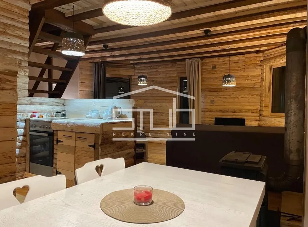 Prodaja, kuća, 77m², Kraljevi Čardaci, Kopaonik