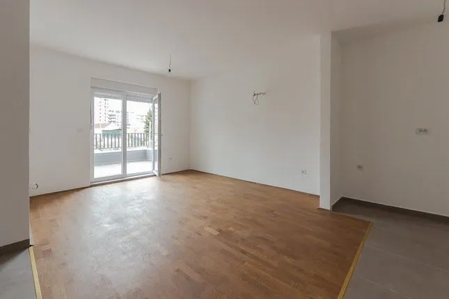 Prodaja, jednosoban stan, 54m², Podgorica, Crna Gora