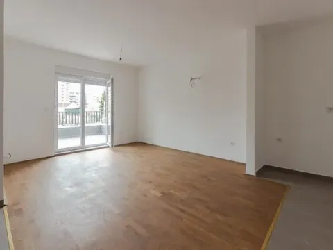 Prodaja, jednosoban stan, 54m², Podgorica, Crna Gora