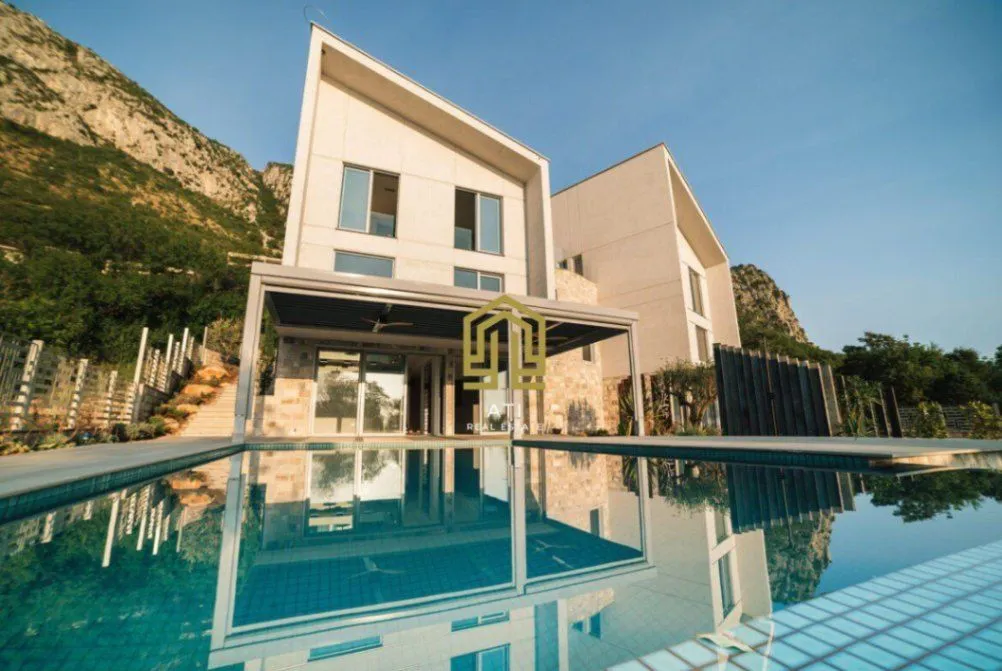 Prodaja, kuća, 230m², Tudorovići, Budva