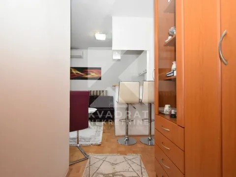 Rent, one bedroom apartment, 35m², Stari Aerodrom, Podgorica - image 5