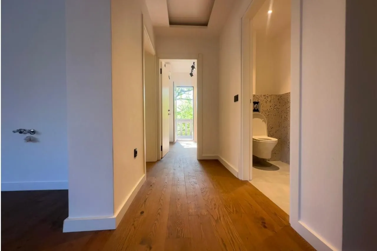 Prodaja, dvosoban stan, 65m², Centar, Tivat
