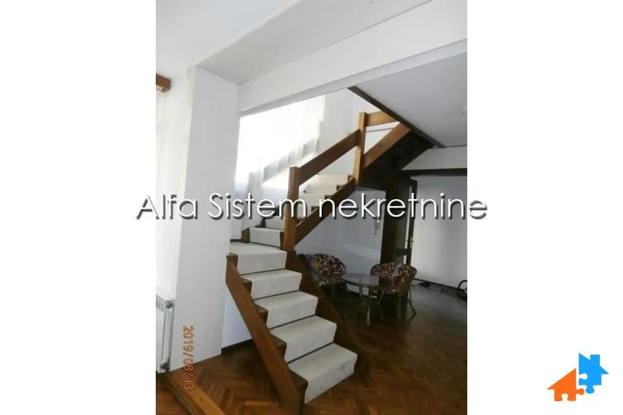 Rent, four bedroom apartment, 120m², Savski Venac, Beograd