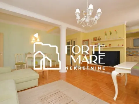 Sale, two bedroom apartment, 169m², Savina, Herceg Novi - image 3