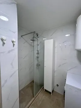 Sale, one bedroom apartment, 44m², Bečići, Budva - image 9