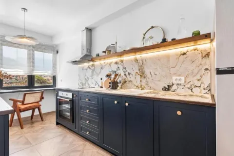 Prodaja, dvosoban stan, 77m², Centar, Tivat - image 3