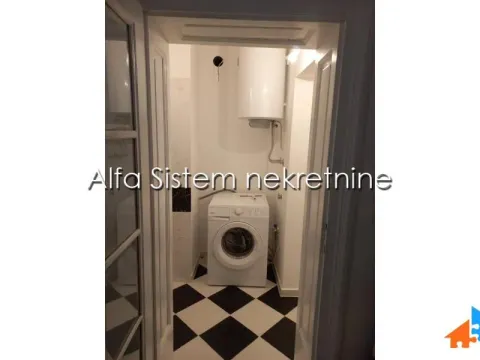 Rent, three bedroom apartment, 120m², Kalenić Pijaca, Vračar Sve Podlokacije - image 15