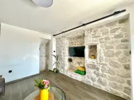 Izdavanje, kuća, 80m², Kuljače, Budva - image 6
