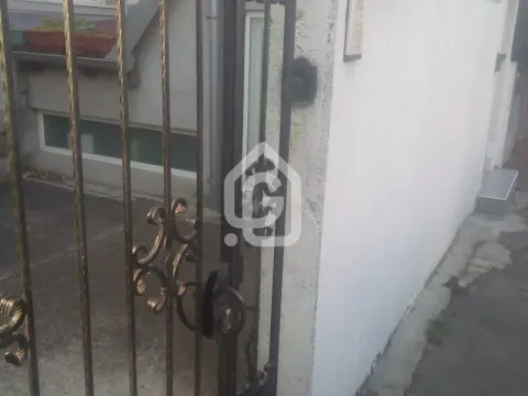 Sale, office space, 90m², Zemun Kalvarija, Zemun Sve Podlokacije - image 5