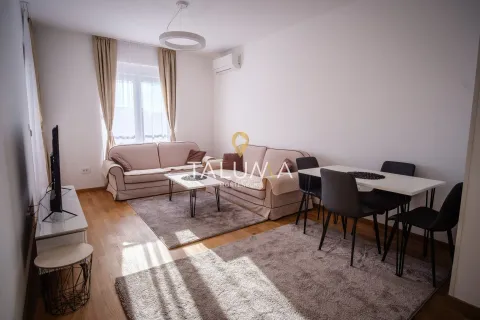 Rent, one bedroom apartment, 45m², Stari Aerodrom, Podgorica - image 1