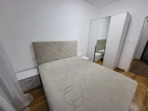 Izdavanje, jednosoban stan, 42m², Zagorič, Podgorica - image 6