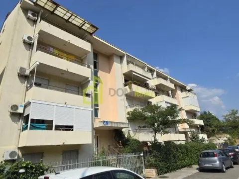 Izdavanje, jednosoban stan, 45m², Vezirov Most, Podgorica - image 2
