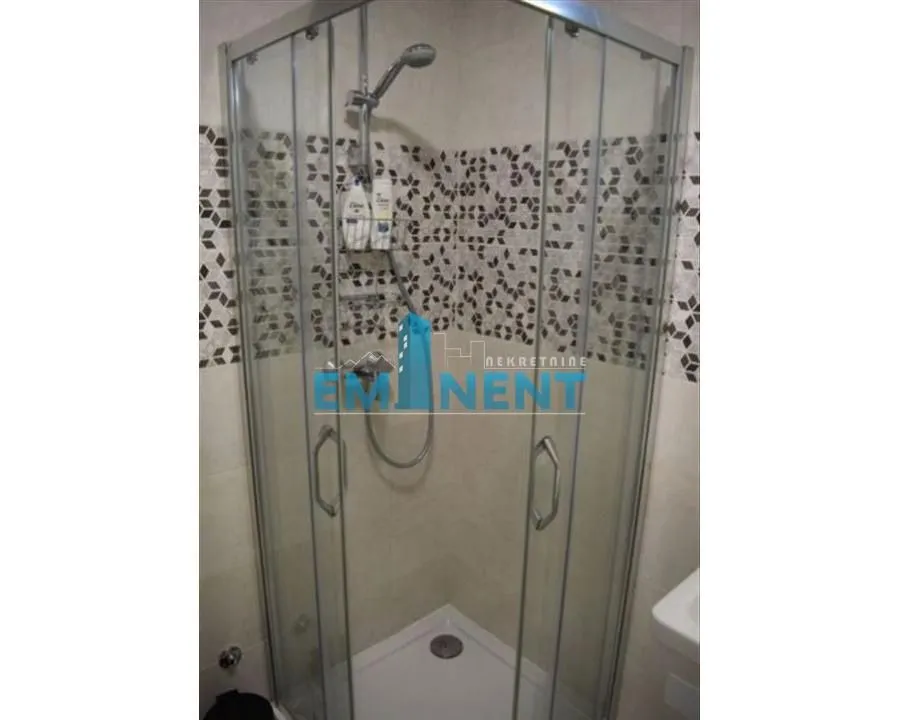 Izdavanje, jednosoban stan, 31m², Voždovac Sve Podlokacije, Beograd