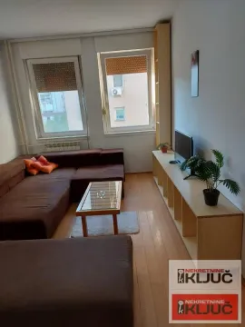 Prodaja, garsonjera, 22m², Bulevar Oslobodjenja, Novi Sad Sve Podlokacije - image 4