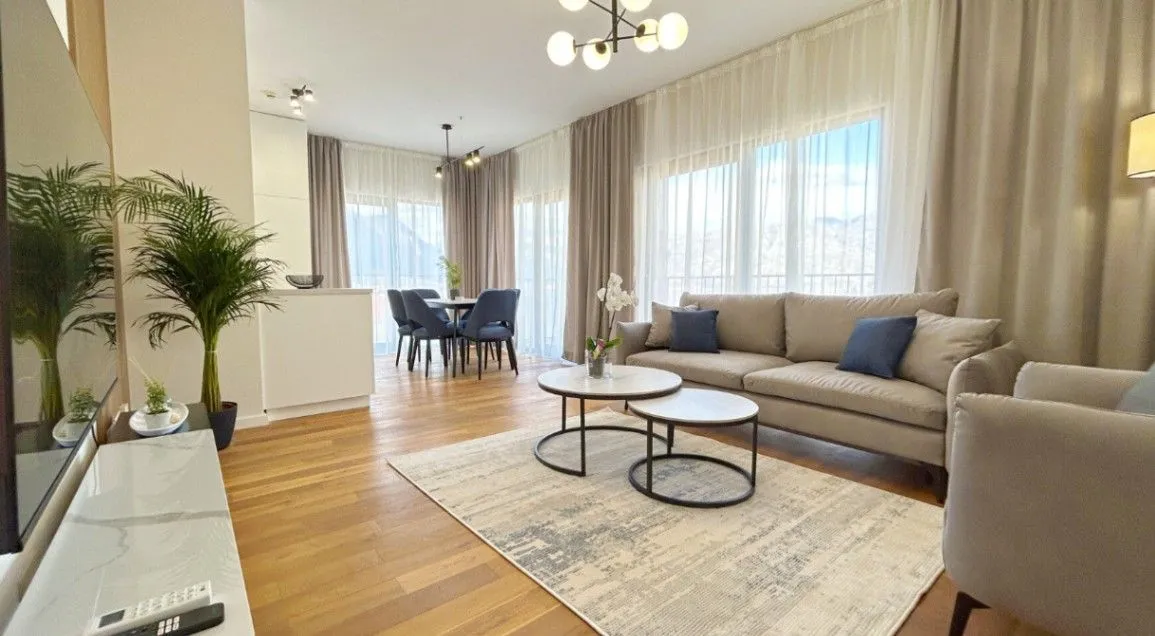 Sale, three bedroom apartment, 109m², Dobrota, Kotor