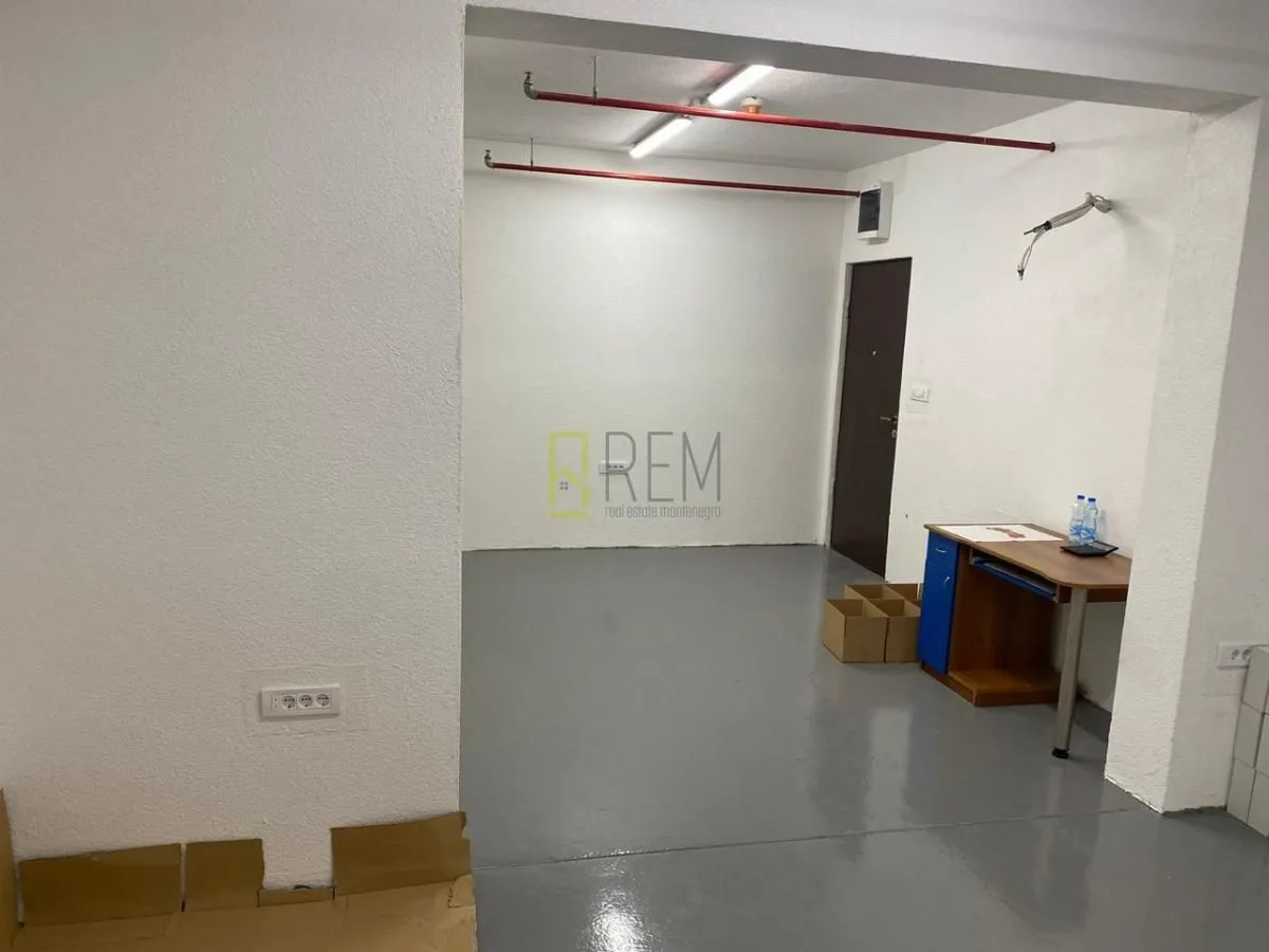 Sale, office space, 144m², Podgorica, Crna Gora