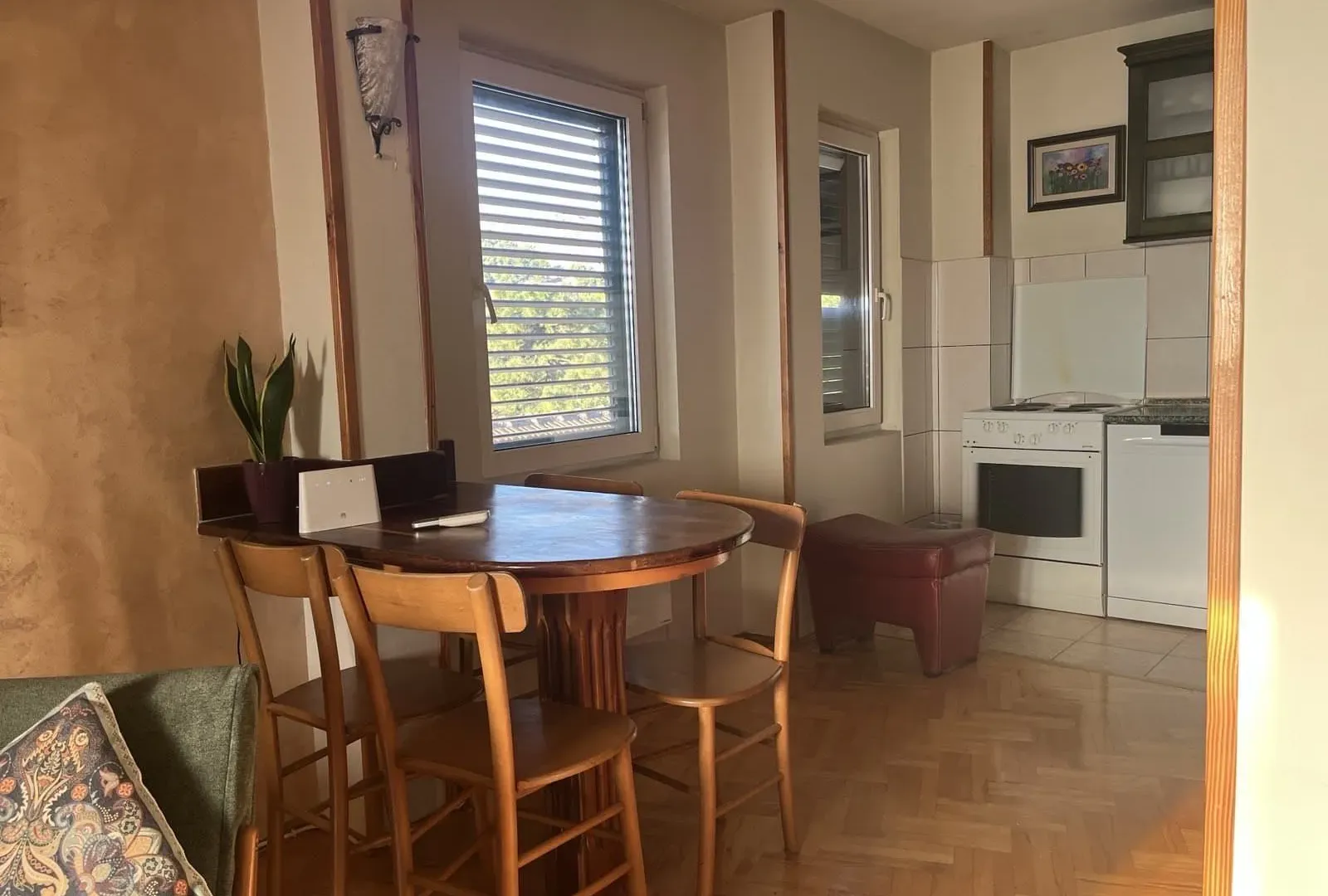 Izdavanje, dvosoban stan, 68m², Zagorič, Podgorica