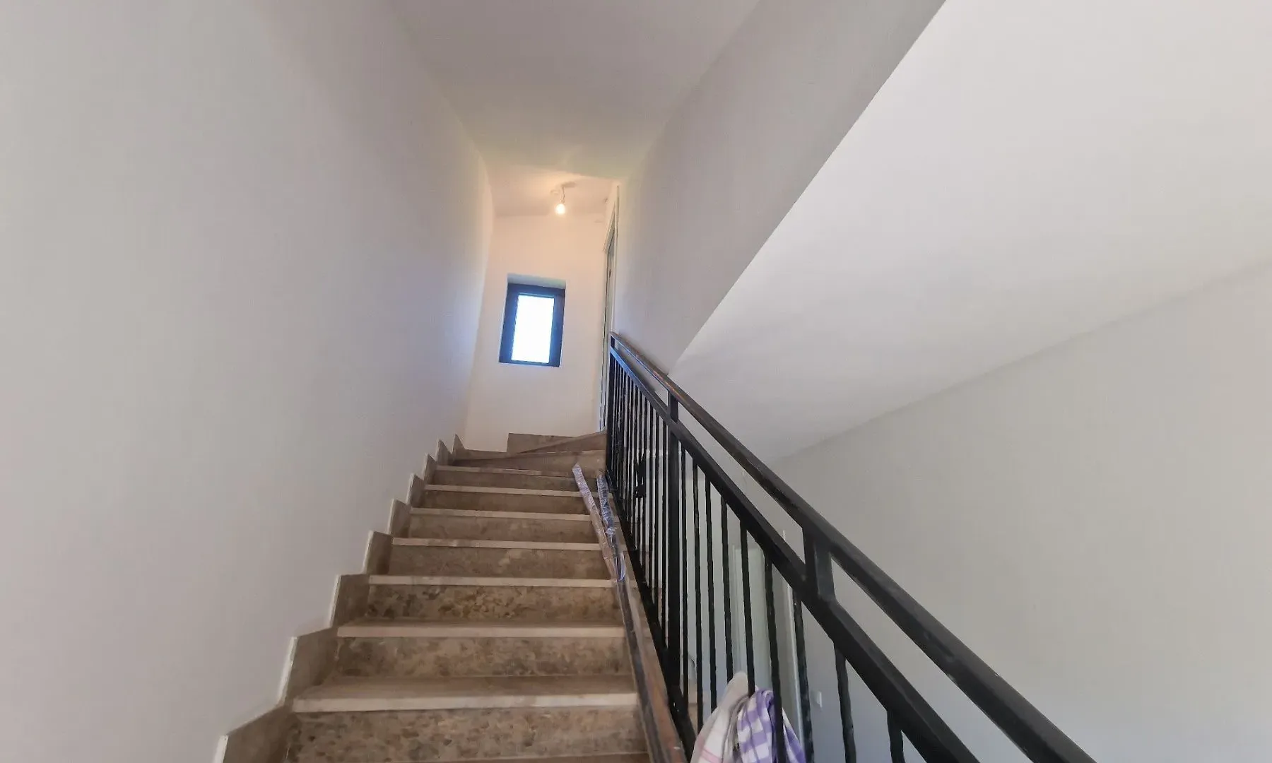 Sale, house, 300m², Radanovići, Kotor