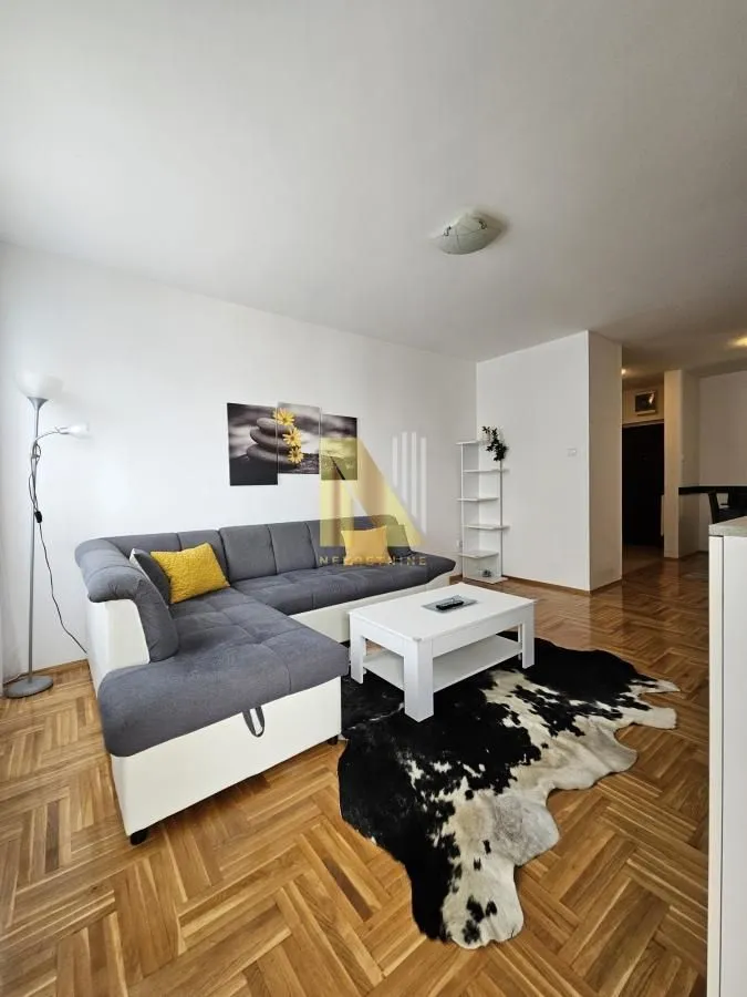 Rent, one bedroom apartment, 41m², Bulevar patrijarha Pavla, Novi Sad Sve Podlokacije