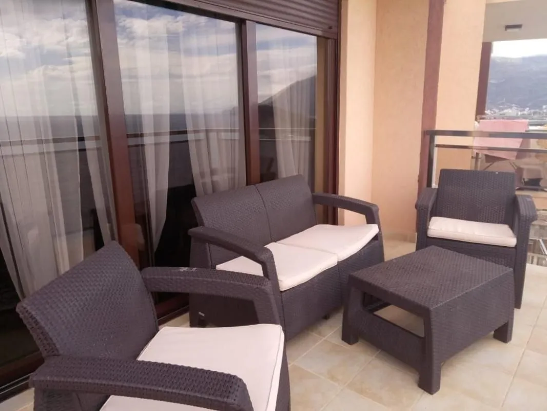 Prodaja, jednosoban stan, 78m², Vidikovac, Budva