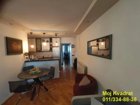 Sale, two bedroom apartment, 54m², Kalenić Pijaca, Vračar Sve Podlokacije - image 5