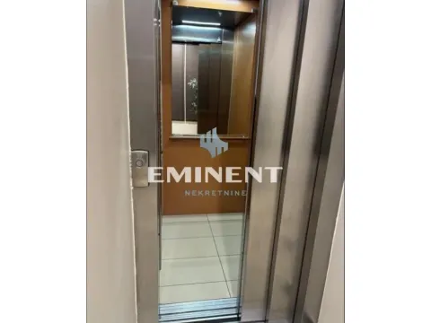 Izdavanje, dvosoban stan, 40m², Stari Grad, Beograd - image 14