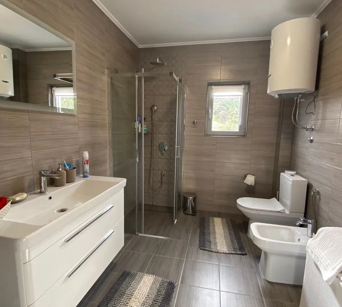 Sale, house, 220m², Bar, Crna Gora