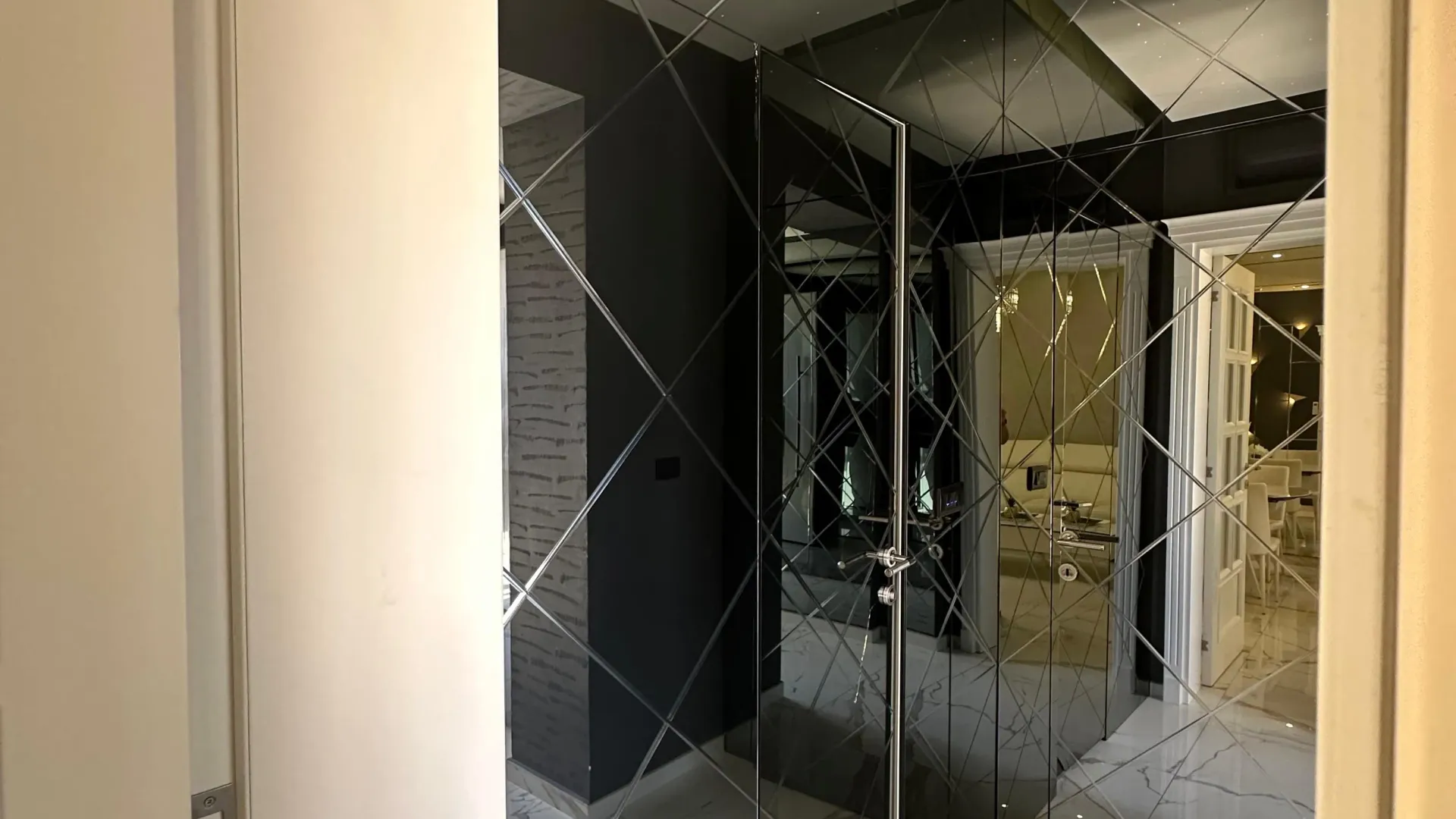 Rent, one bedroom apartment, 63m², Centar, Tivat
