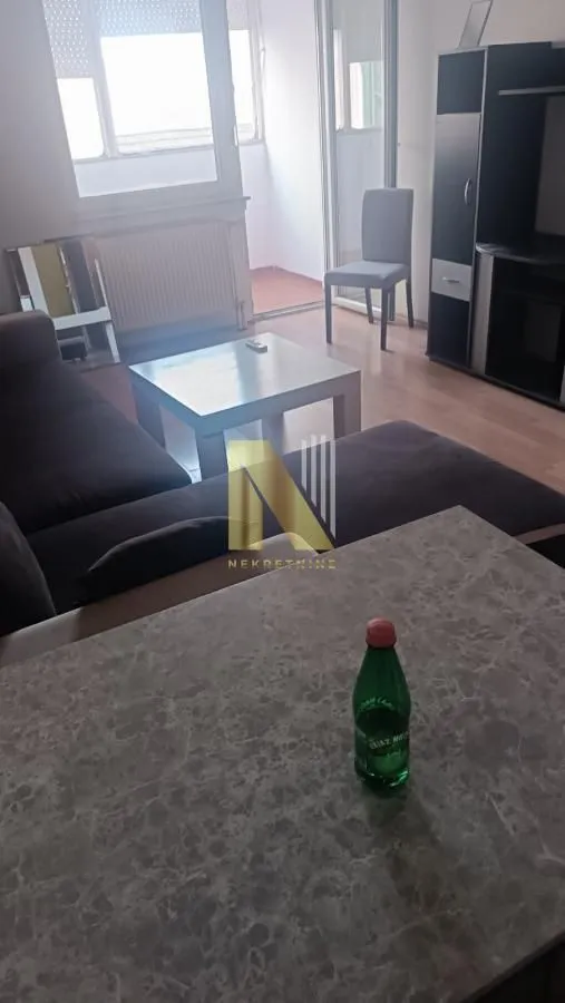 Izdavanje, garsonjera, 31m², Centar, Novi Sad