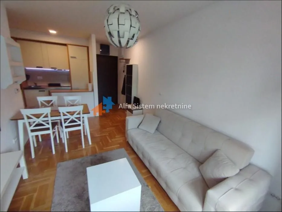 Rent, apartment, 40m², Lekino Brdo, Voždovac Sve Podlokacije