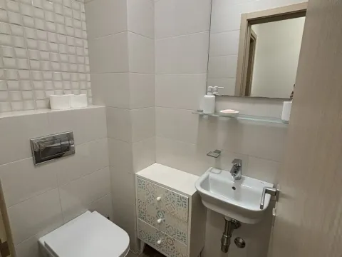 Izdavanje, dvosoban stan, 71m², Podgorica, Crna Gora - image 7