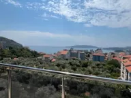 Sale, two bedroom apartment, 86m², Bečići, Budva - image 1