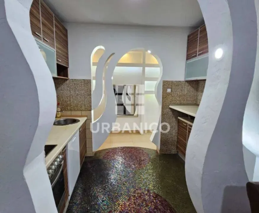 Izdavanje, dvosoban stan, 68m², Stari Aerodrom, Podgorica