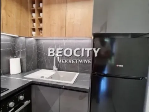 Izdavanje, dvosoban stan, 40m², Centar, Zlatibor - image 7