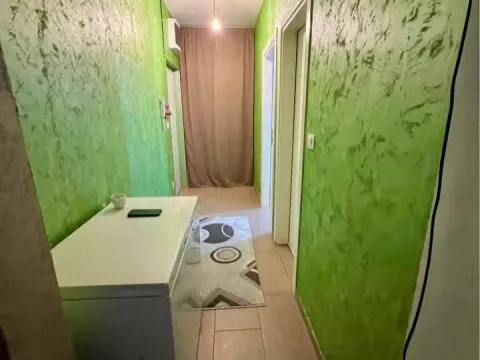 Prodaja, jednosoban stan, 46m², Stari Aerodrom, Podgorica - image 6