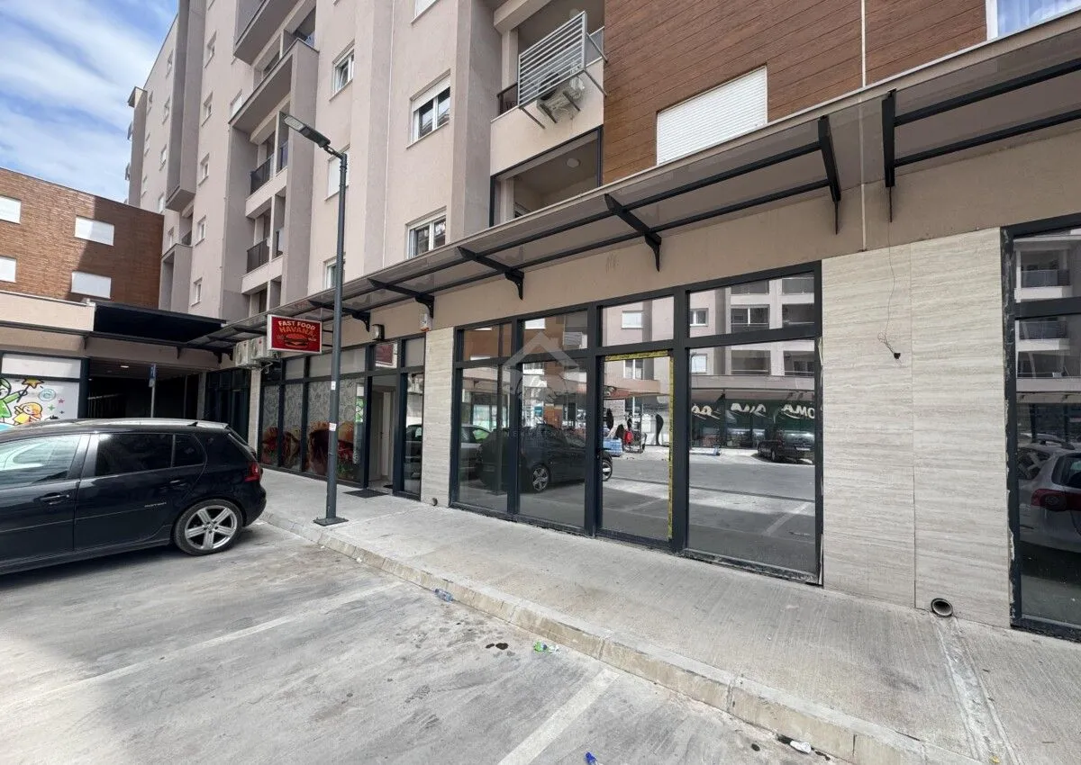 Sale, office space, 100m², Stari Aerodrom, Podgorica