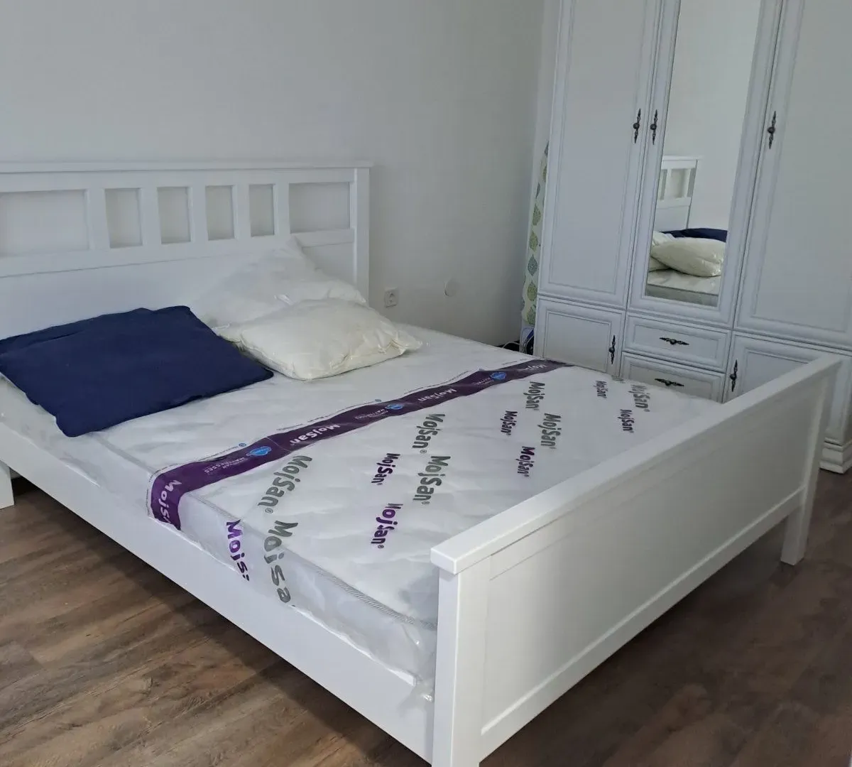 Izdavanje, jednosoban stan, 47m², Kalimanj, Tivat