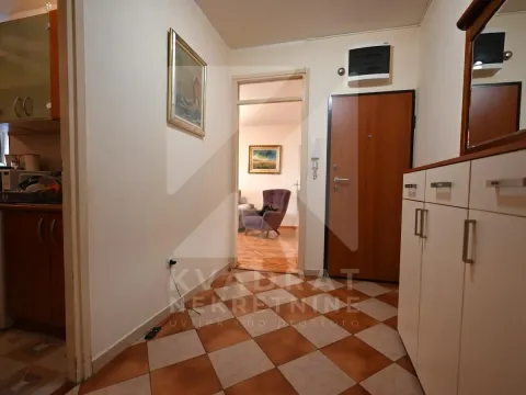 Prodaja, dvosoban stan, 71m², Pejton, Podgorica - image 15
