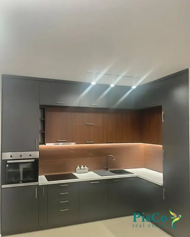 Izdavanje, dvosoban stan, 69m², Master Kvart, Podgorica