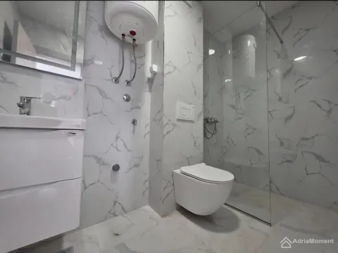 Prodaja, jednosoban stan, 41m², Podkošljun, Budva - image 8