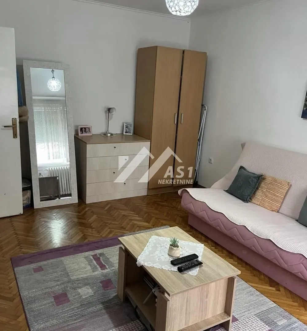 Rent, one bedroom apartment, 30m², Železnička Stanica, Novi Sad Sve Podlokacije