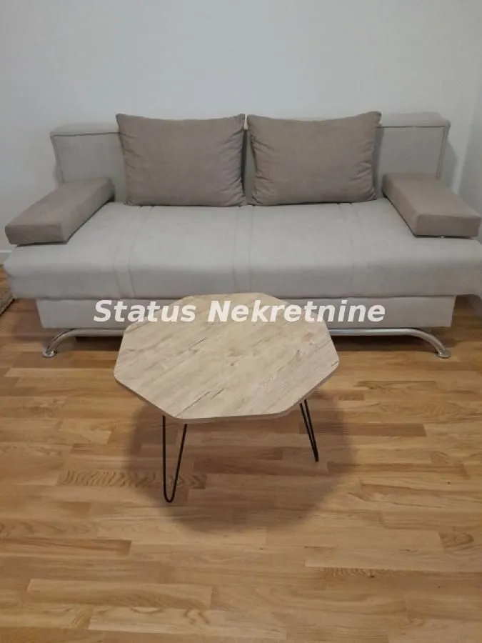 Izdavanje, dvosoban stan, 43m², Podbara, Novi Sad Sve Podlokacije